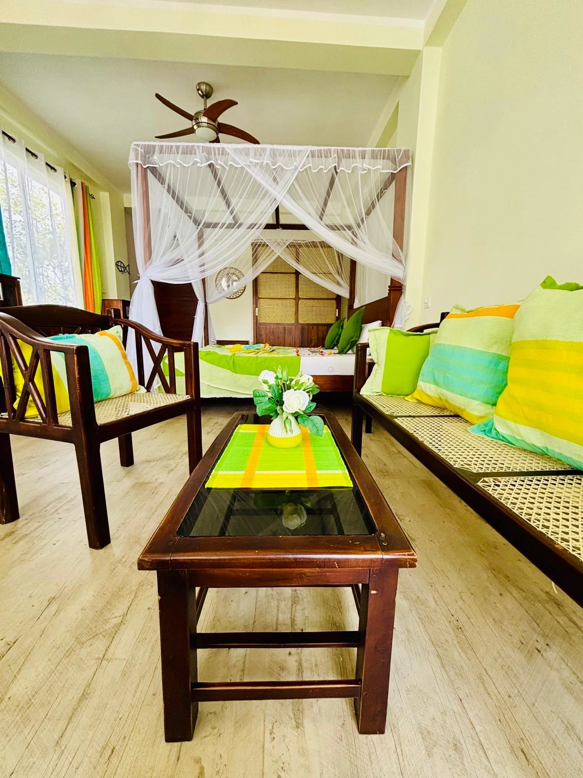 Dinewa apartment
